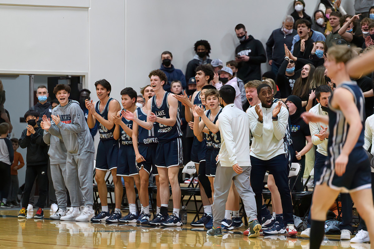 Tualatin Lake Oswego boys basketball Ken Waz 38